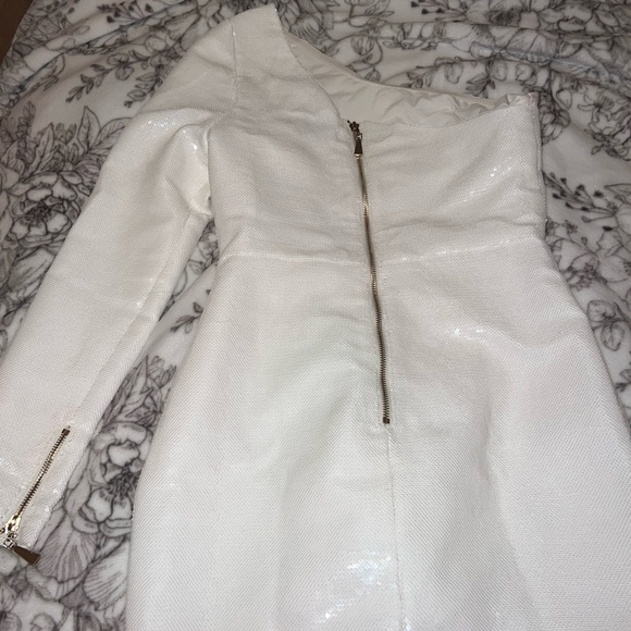 This dress is from hello molly- size small - Picture 2 of 3